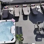 Pino Luxury And 4* 斯普利特