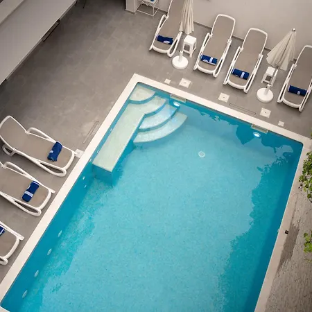 Guest house Pino Luxury And 4*