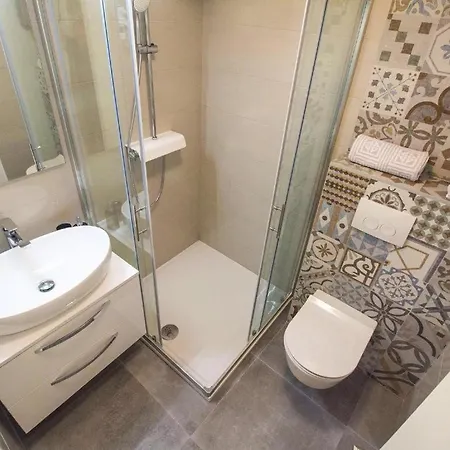 Pino Luxury And بيت ضيافة 4*